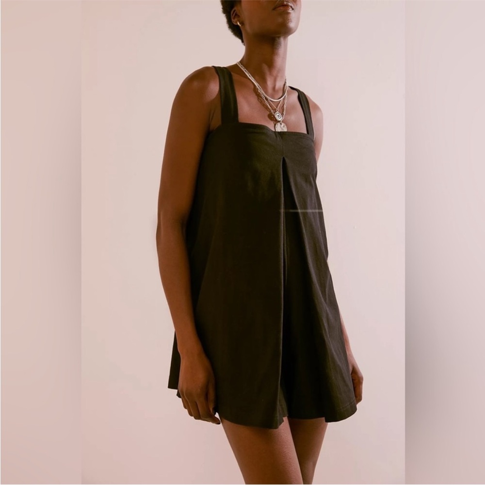 Free people Beach 🌸Stylish Black Sleeveless Dress - Picture 4 of 14